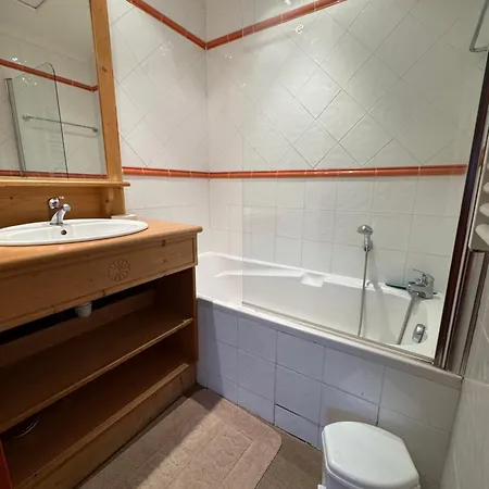Duplex Pra Roustan Apartman *